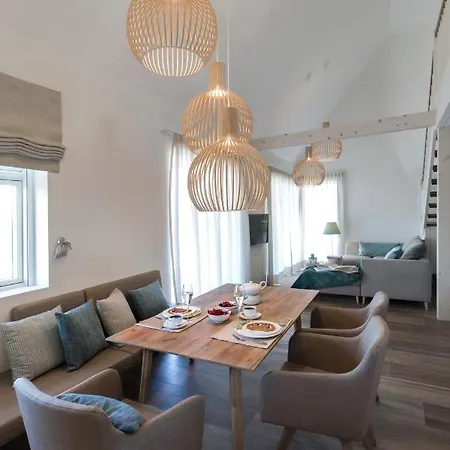 Vakantiehuis Reetdorf Geltinger Birk Kuenstlerkate Sommerregen *